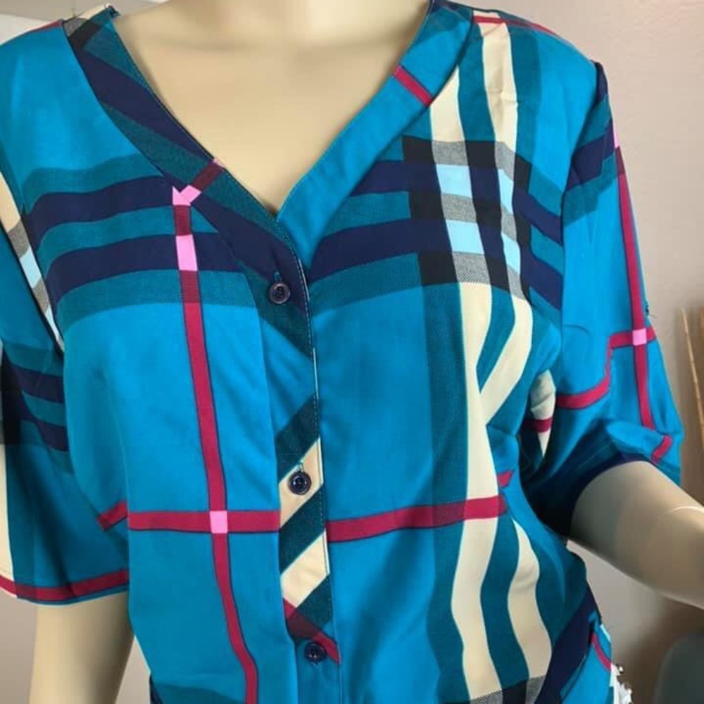 Blue Button blouse - Picture 4 of 15